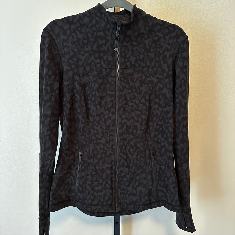 Lululemon define camo jacket